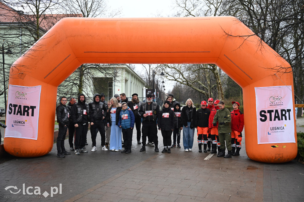 Pokonali kilometr dla „Otwórz Serce”