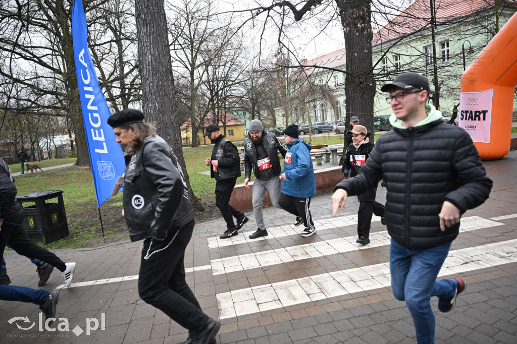 Pokonali kilometr dla „Otwórz Serce”