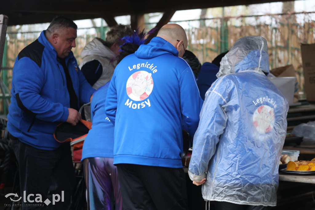 Lodowata woda i gorące emocje