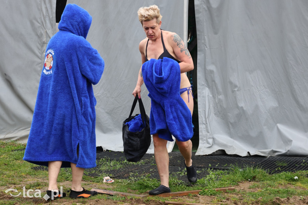 Lodowata woda i gorące emocje