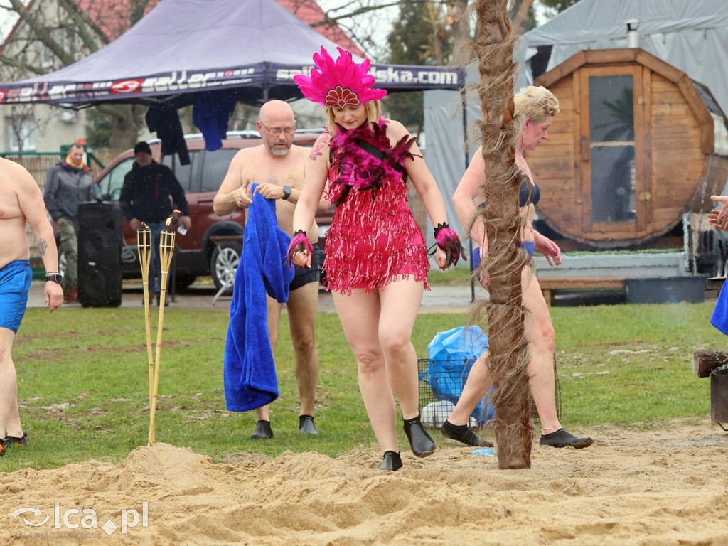 Lodowata woda i gorące emocje