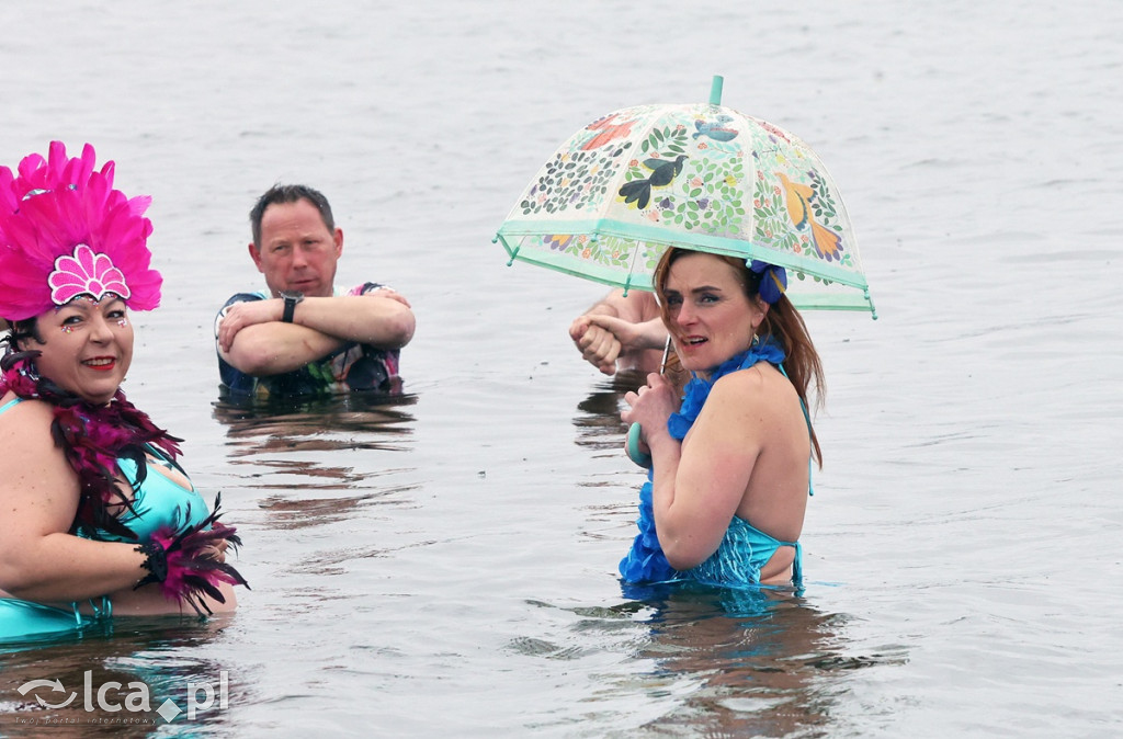 Lodowata woda i gorące emocje
