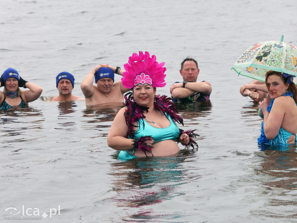 Lodowata woda i gorące emocje