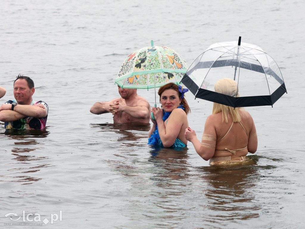Lodowata woda i gorące emocje