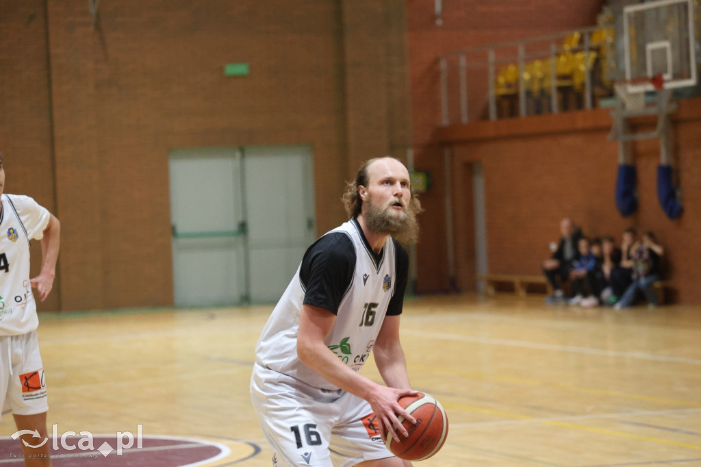 Dominacja na parkiecie KS Basket Legnica