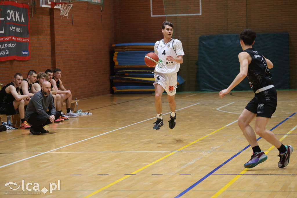 Dominacja na parkiecie KS Basket Legnica