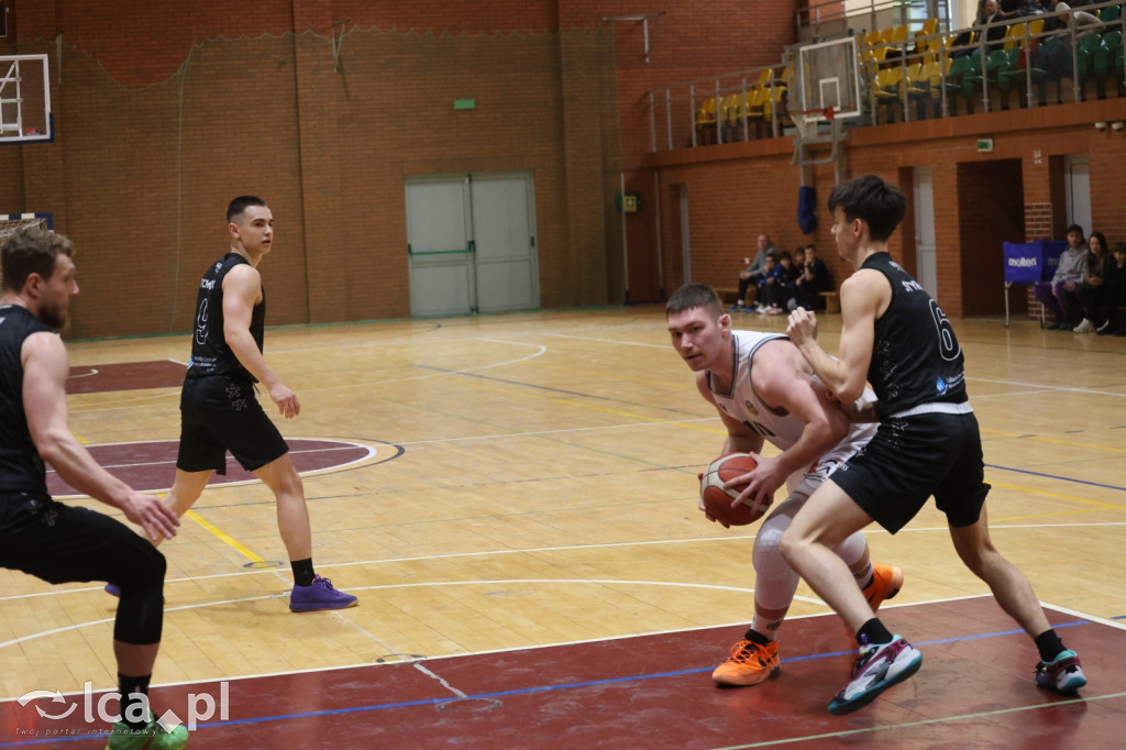 Dominacja na parkiecie KS Basket Legnica