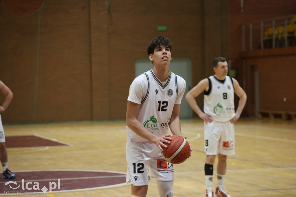 Dominacja na parkiecie KS Basket Legnica