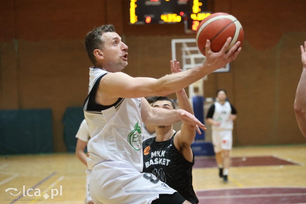 Dominacja na parkiecie KS Basket Legnica