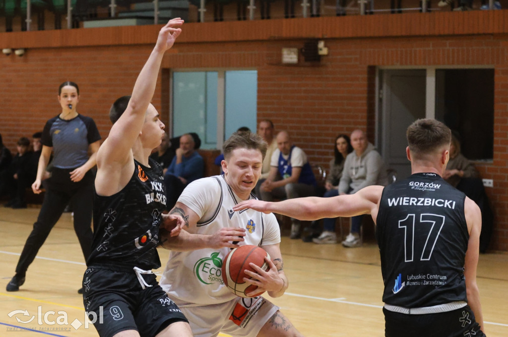 Dominacja na parkiecie KS Basket Legnica