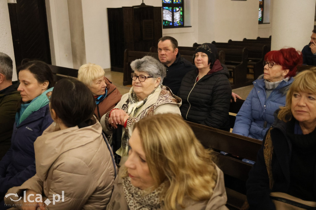 Magia w każdym dźwięku i wypełniony kościół