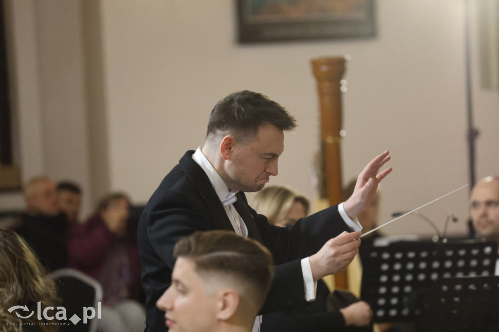 Magia w każdym dźwięku i wypełniony kościół