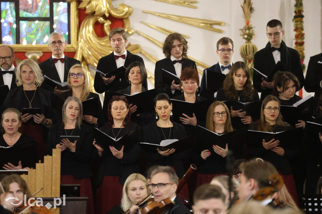 Magia w każdym dźwięku i wypełniony kościół