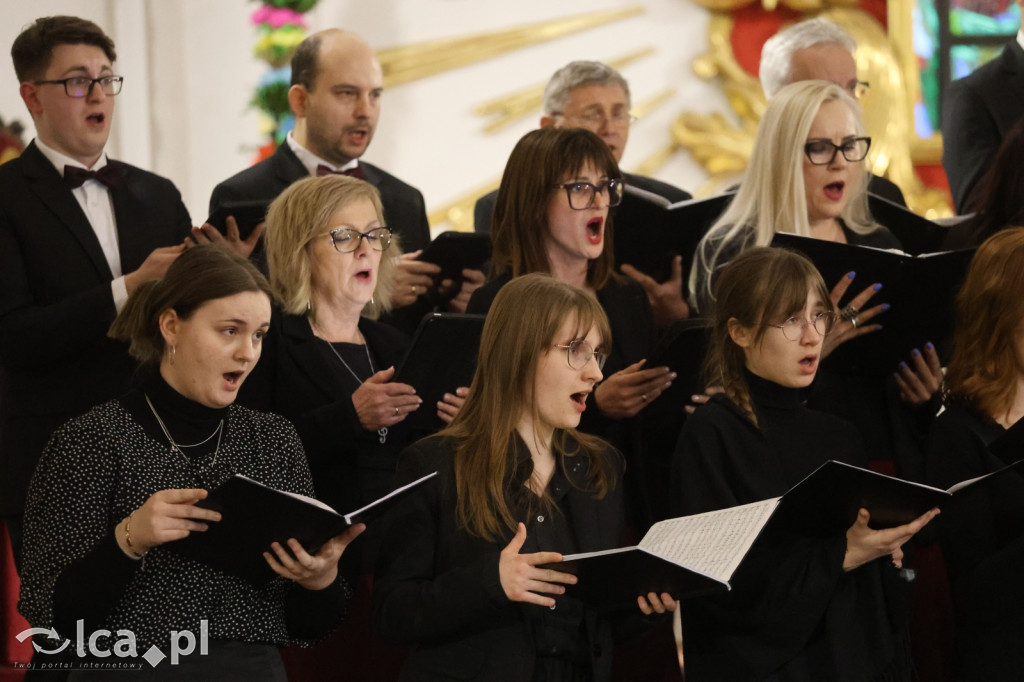 Magia w każdym dźwięku i wypełniony kościół