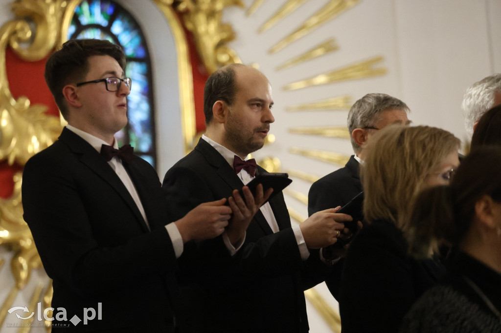 Magia w każdym dźwięku i wypełniony kościół