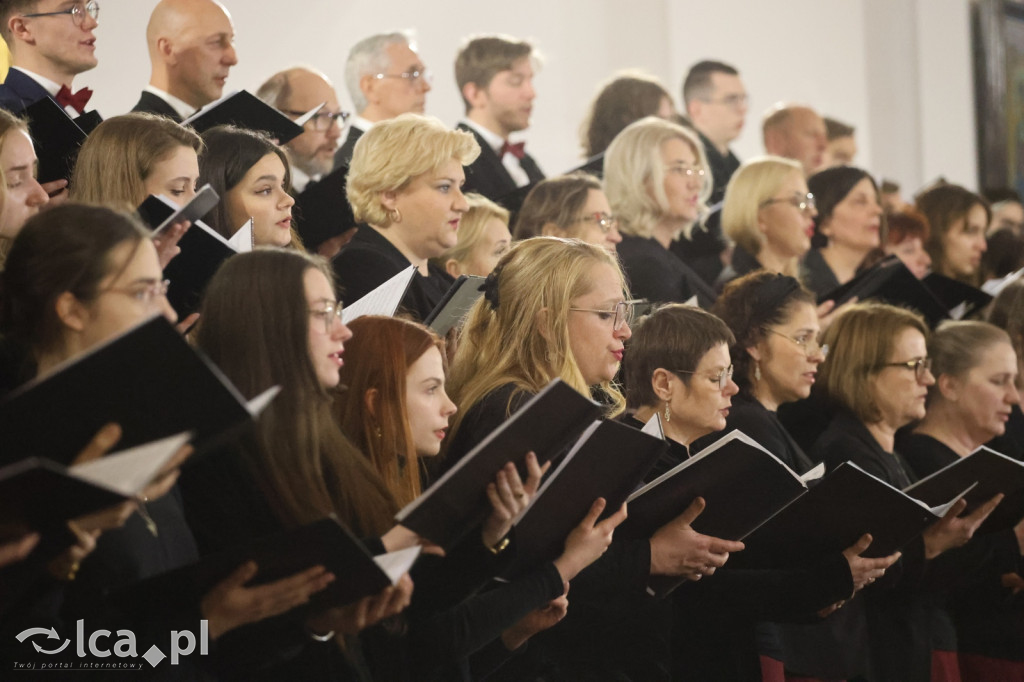 Magia w każdym dźwięku i wypełniony kościół