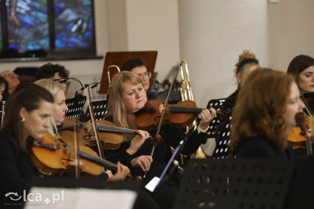 Magia w każdym dźwięku i wypełniony kościół