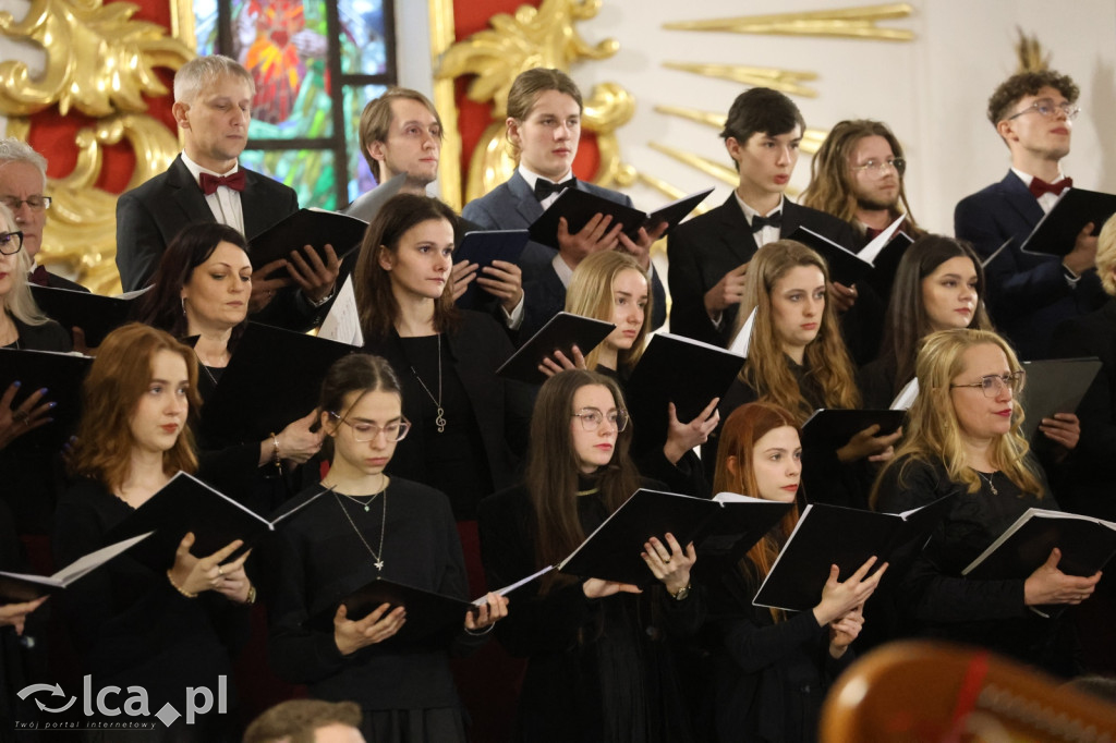 Magia w każdym dźwięku i wypełniony kościół