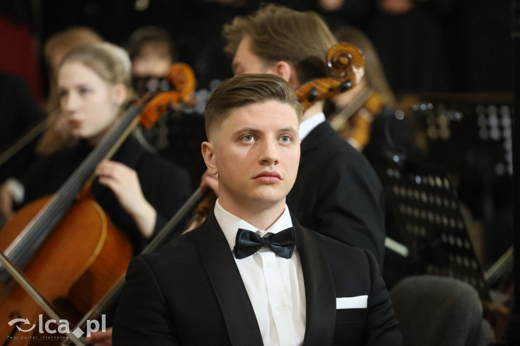 Magia w każdym dźwięku i wypełniony kościół