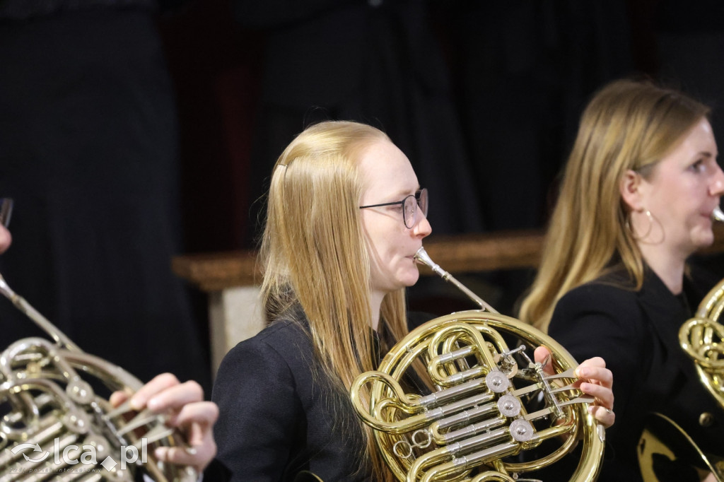 Magia w każdym dźwięku i wypełniony kościół