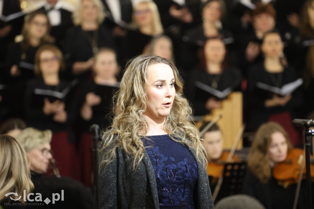 Magia w każdym dźwięku i wypełniony kościół