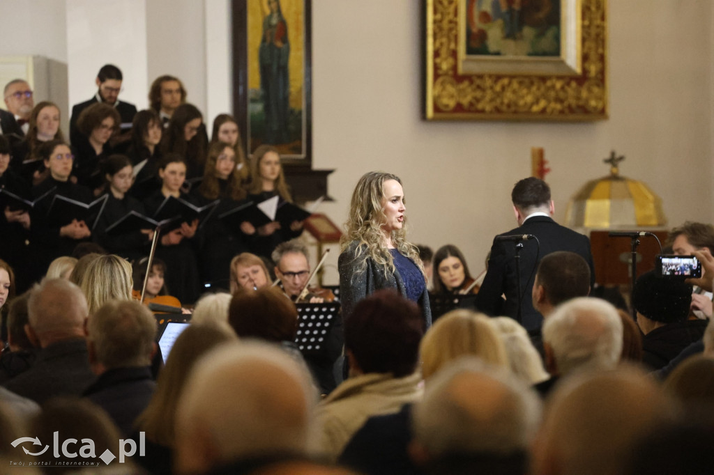 Magia w każdym dźwięku i wypełniony kościół