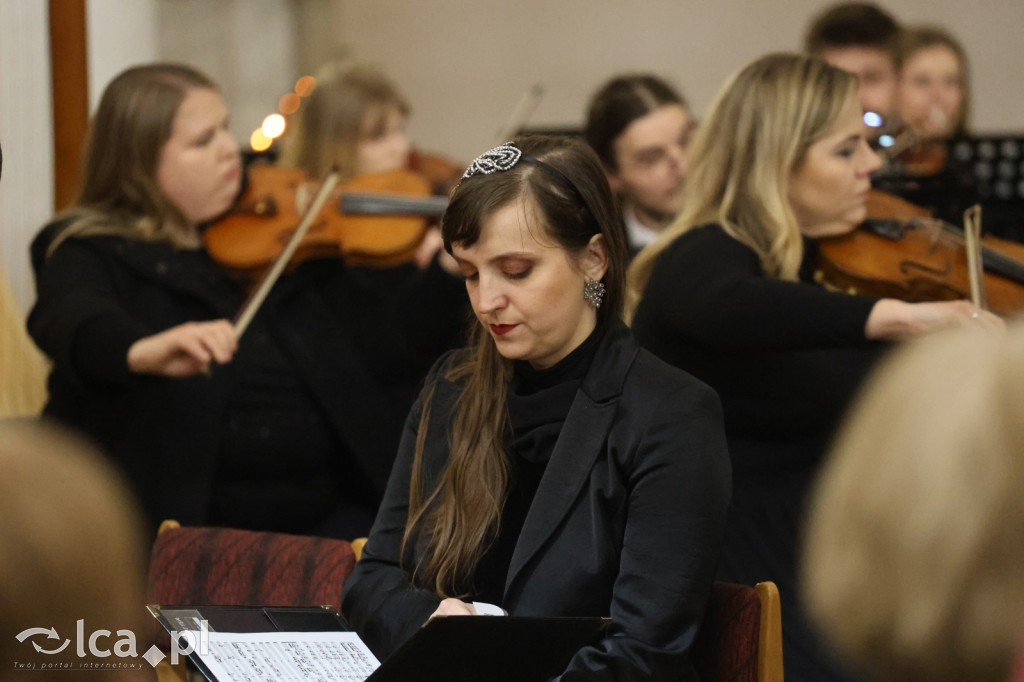 Magia w każdym dźwięku i wypełniony kościół
