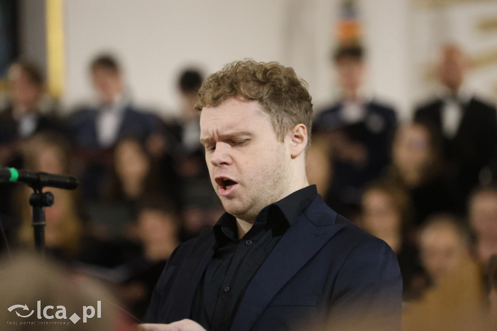 Magia w każdym dźwięku i wypełniony kościół