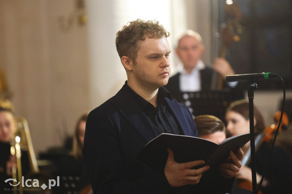 Magia w każdym dźwięku i wypełniony kościół