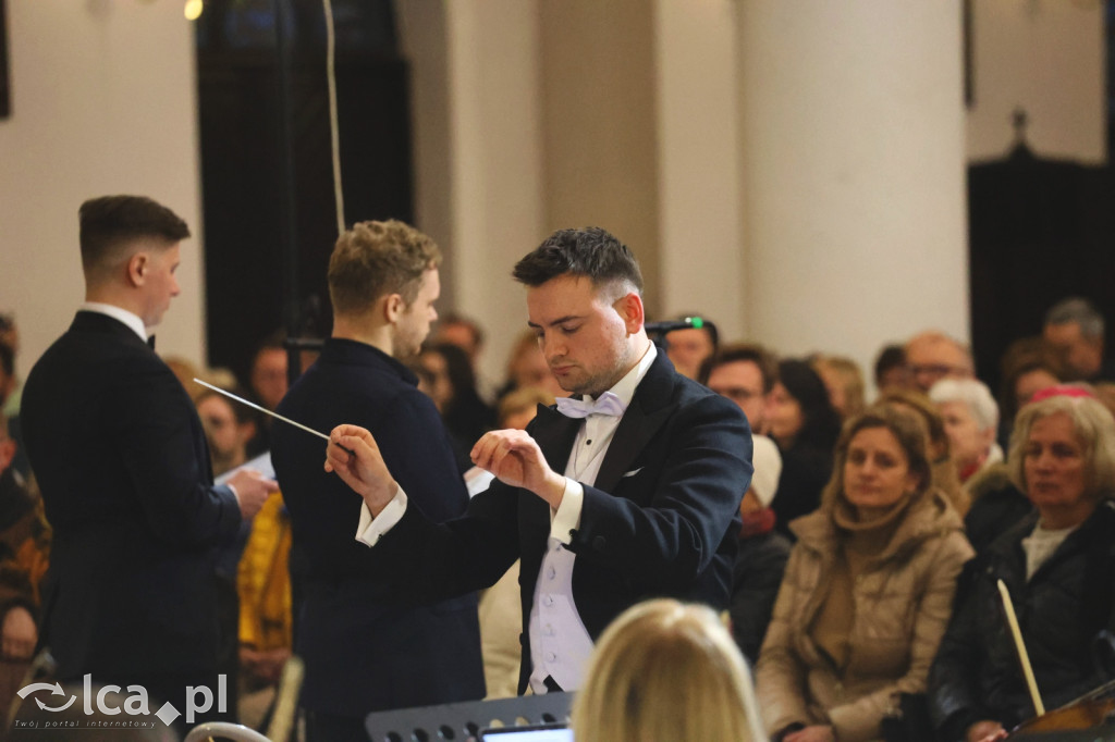 Magia w każdym dźwięku i wypełniony kościół