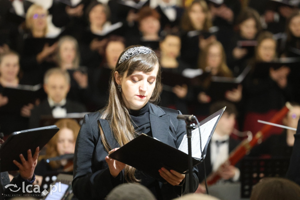 Magia w każdym dźwięku i wypełniony kościół