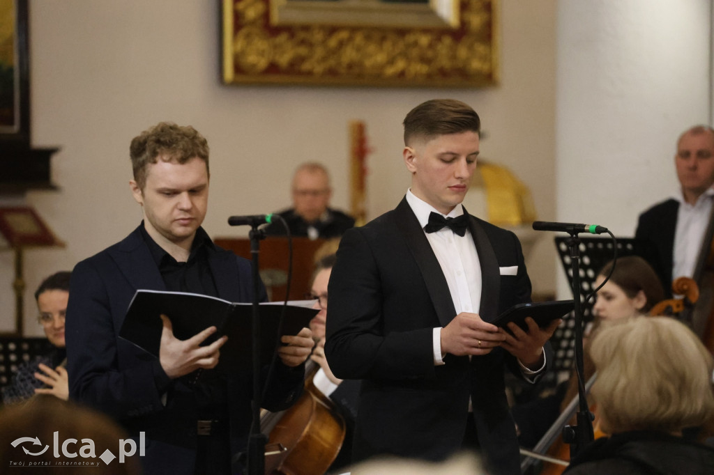 Magia w każdym dźwięku i wypełniony kościół