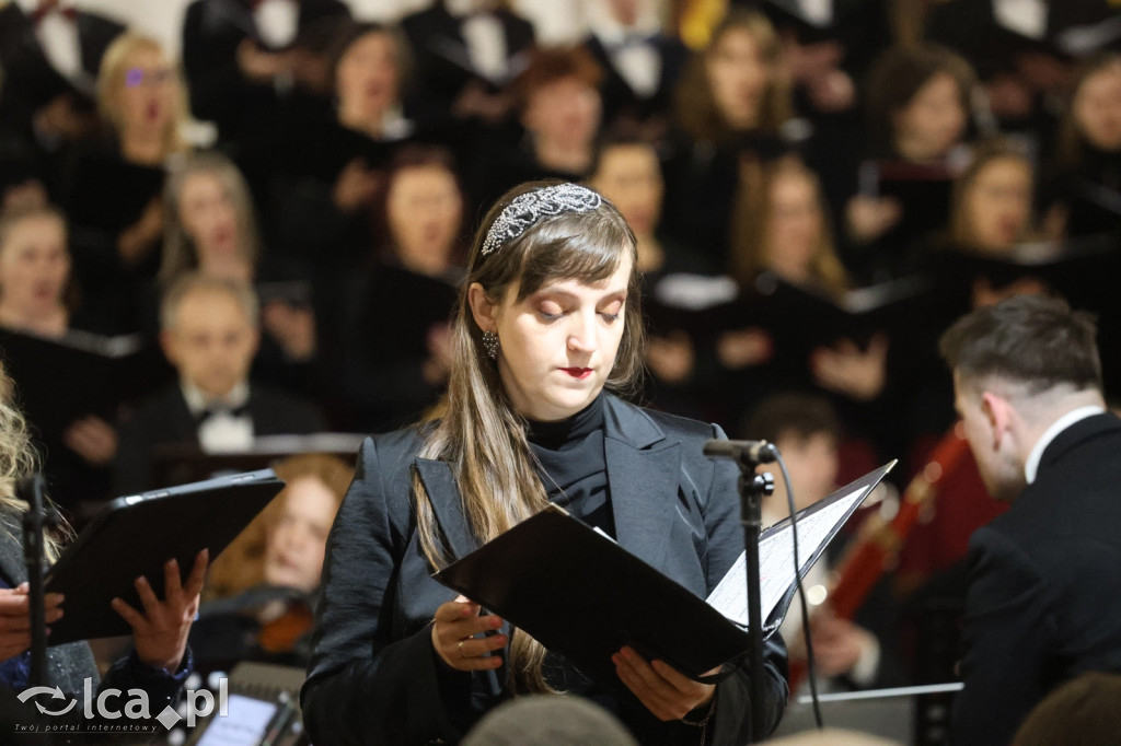 Magia w każdym dźwięku i wypełniony kościół