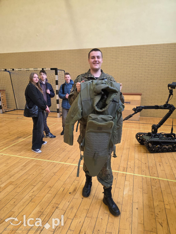 Mundur, pasja i adrenalina