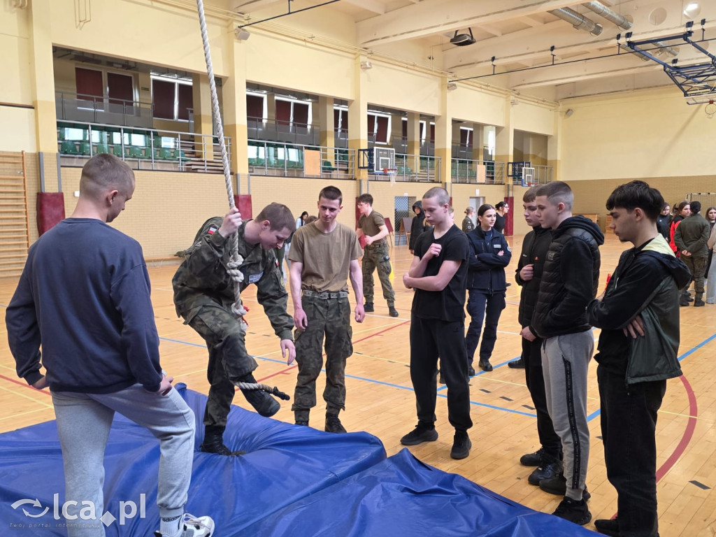 Mundur, pasja i adrenalina