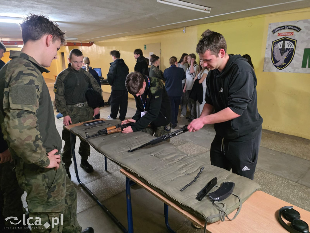 Mundur, pasja i adrenalina