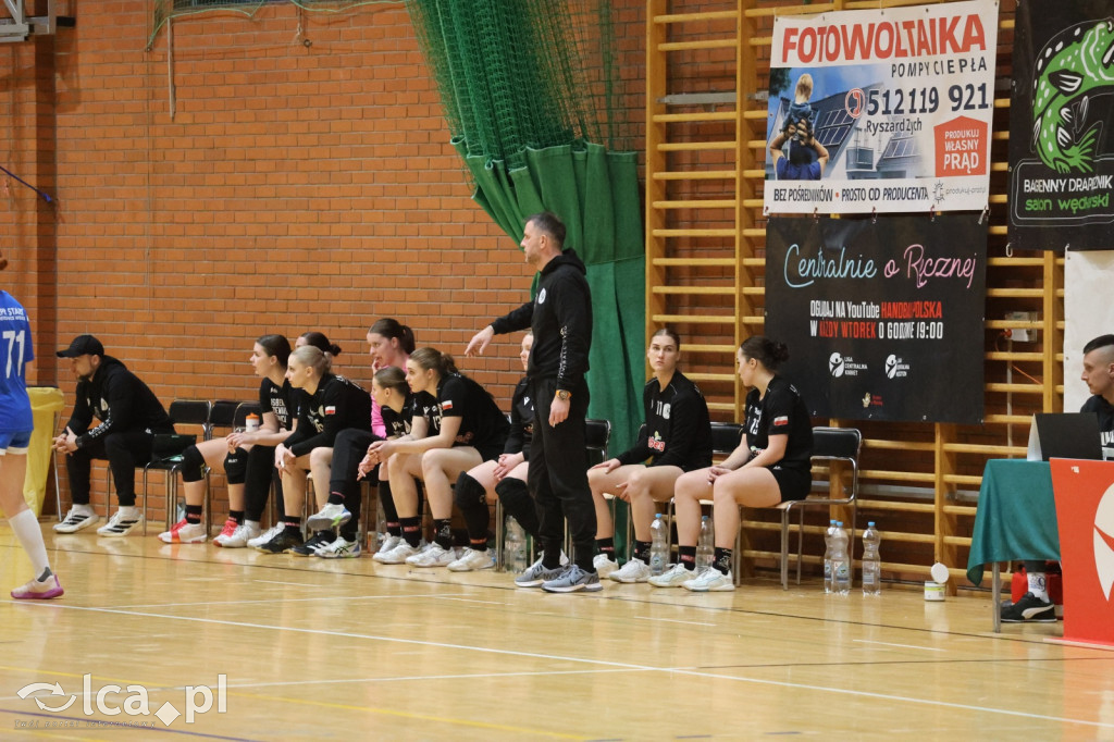 Dziewiątka demoluje rywalki w Legnicy!