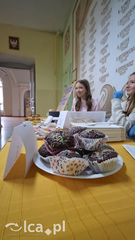 W I LO odbył się kiermasz ciast dla „Daru Losu”