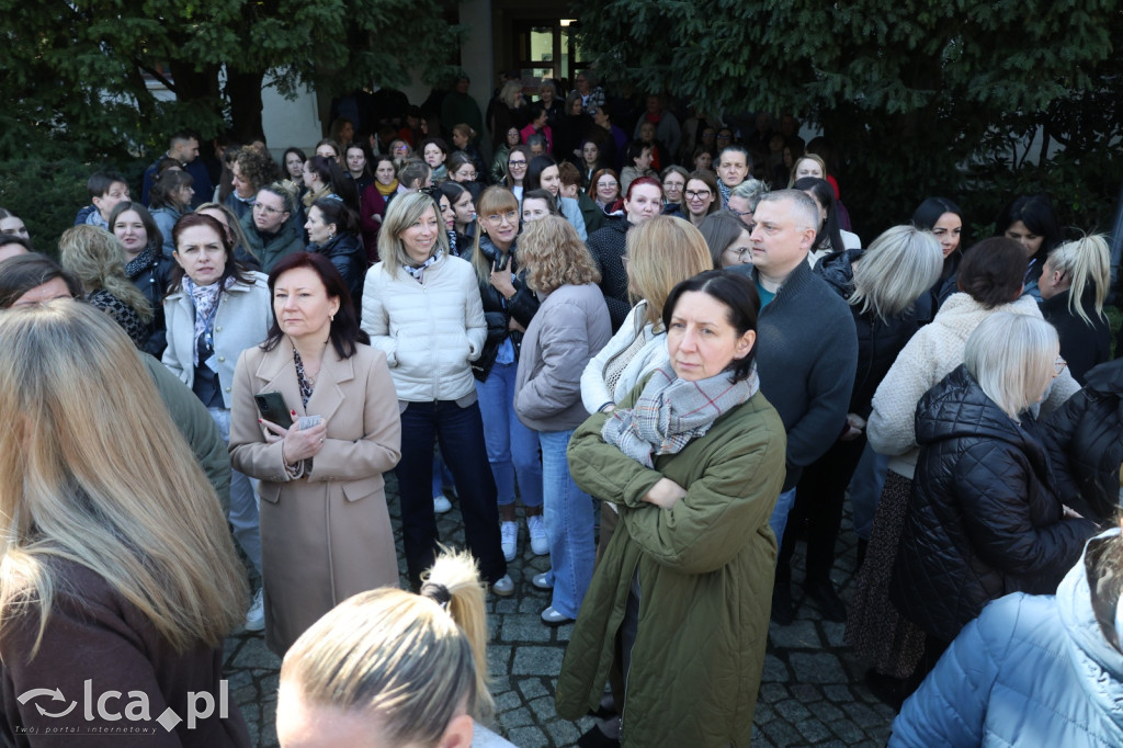 Gorąco przed siedzibą ZUS w Legnicy