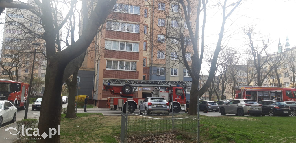 Akcja strażaków na 10. piętrze. To były ćwiczenia