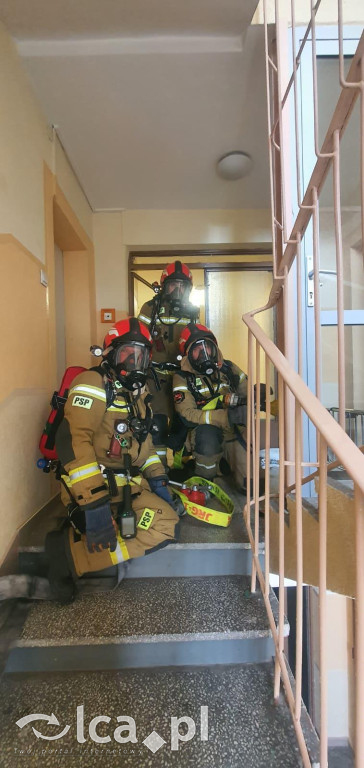 Akcja strażaków na 10. piętrze. To były ćwiczenia