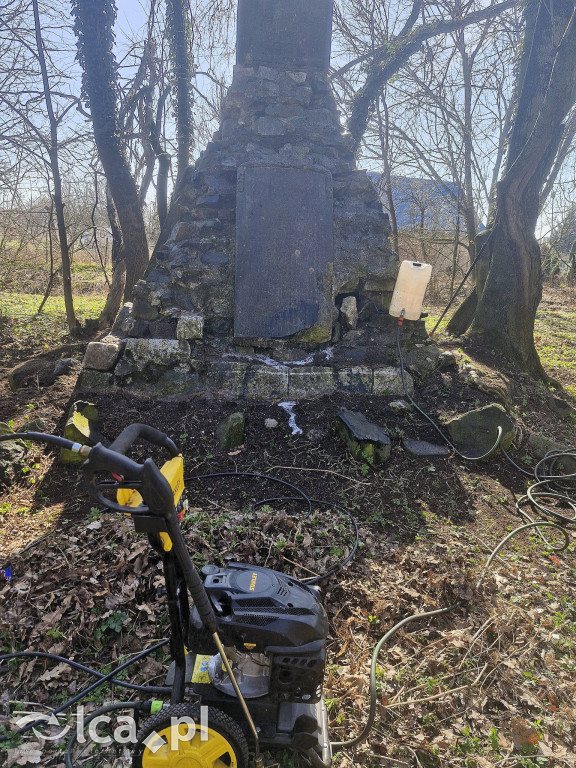 Zapomniany pomnik został uporządkowany