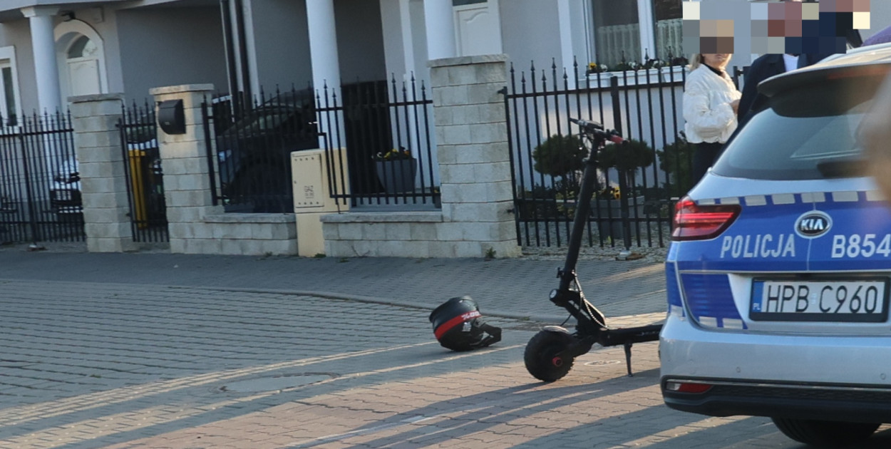 Dwaj nastolatkowie potrąceni przez osobówkę