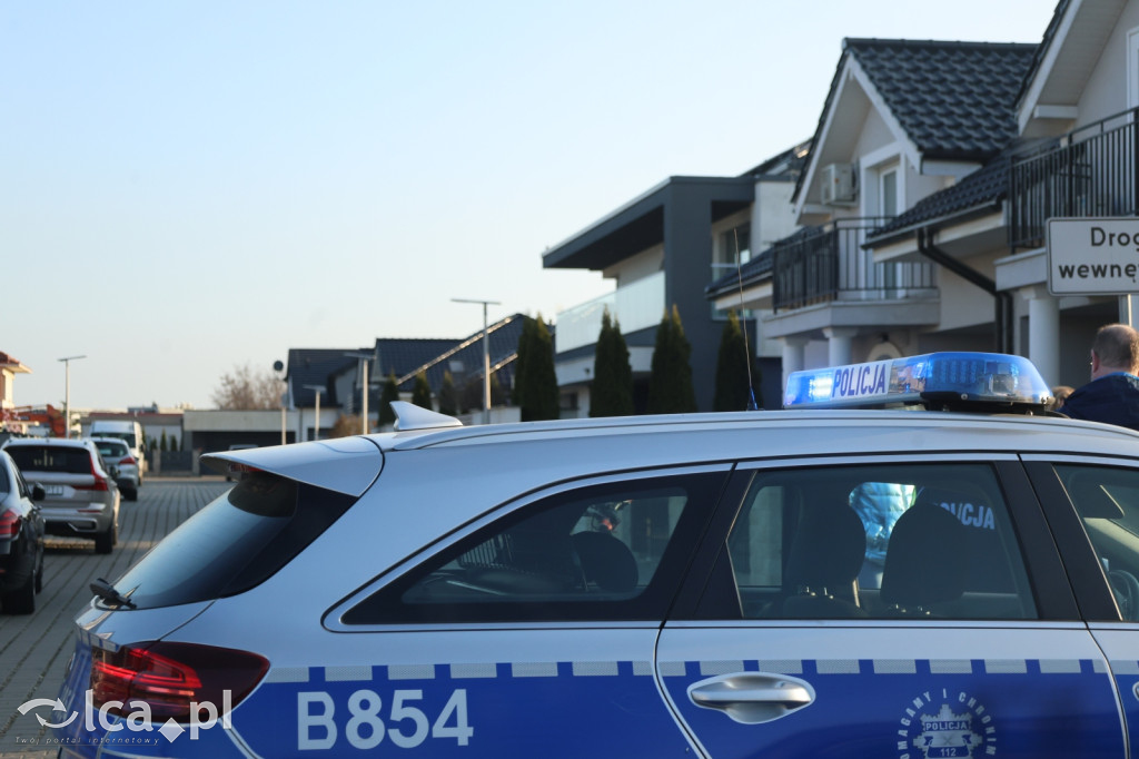 Dwaj nastolatkowie potrąceni przez osobówkę