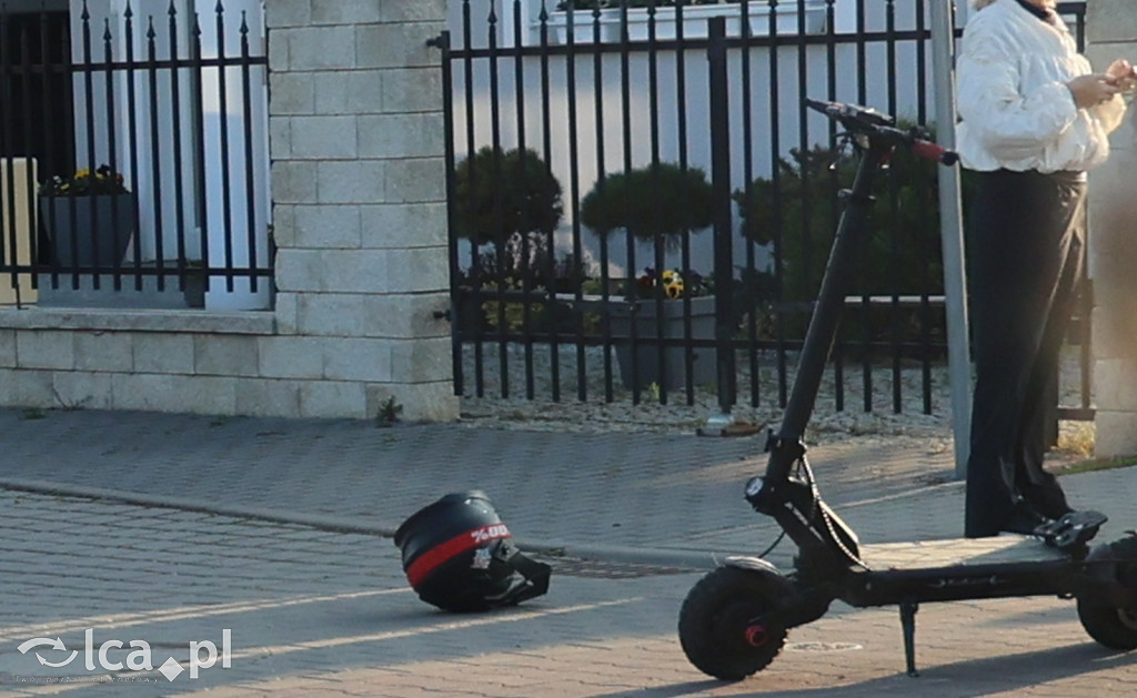 Dwaj nastolatkowie potrąceni przez osobówkę