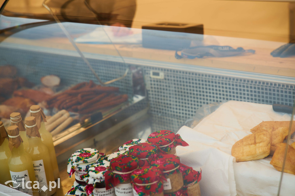Lokalne smaki i świąteczny klimat w Bartoszowie