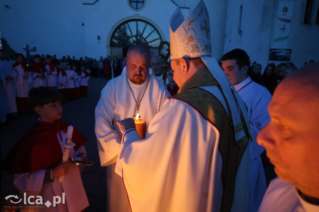 Wigilia Paschalna w kościele NSPJ w Legnicy