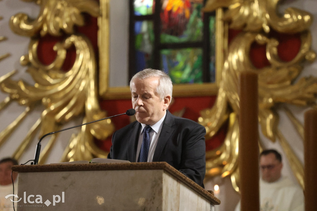 Wigilia Paschalna w kościele NSPJ w Legnicy