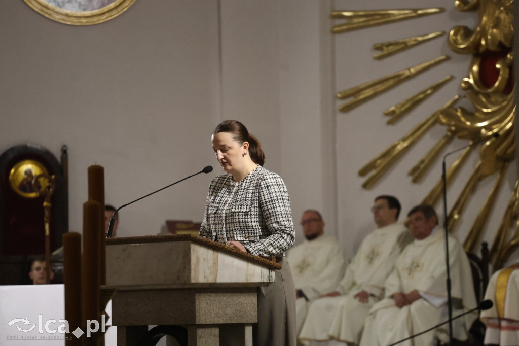 Wigilia Paschalna w kościele NSPJ w Legnicy