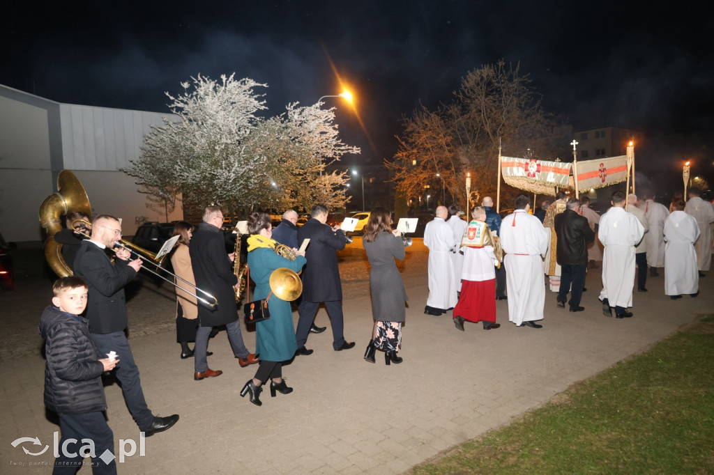 Wigilia Paschalna w kościele NSPJ w Legnicy